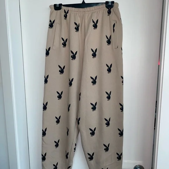 PLAYBOY Sweatpants - Picture 3 of 3
